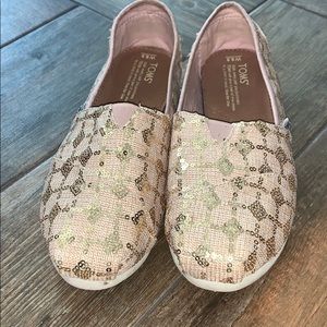 Wedding style Toms